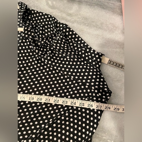 NWOT NorthStyle Size 2X Black Cream Polka Dot 3/4 Sleeve Flowy Wrap Front Blouse - Picture 8 of 10